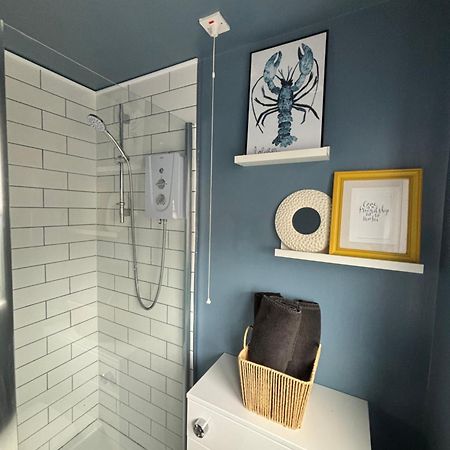 Lovely Spacious Loft Close To Train Station Worthing Zewnętrze zdjęcie