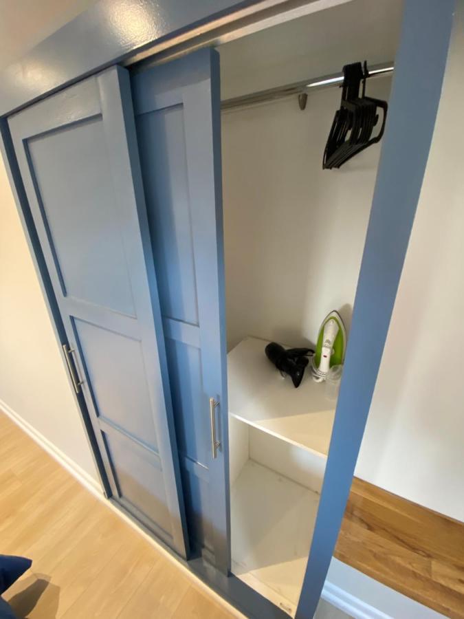 Lovely Spacious Loft Close To Train Station Worthing Zewnętrze zdjęcie