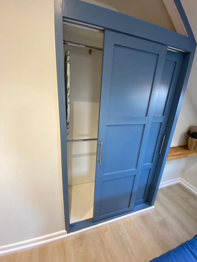 Lovely Spacious Loft Close To Train Station Worthing Zewnętrze zdjęcie